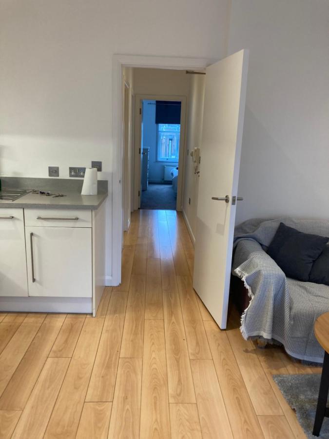 Two Double Bedroom Flat In Soho Лондон Екстериор снимка